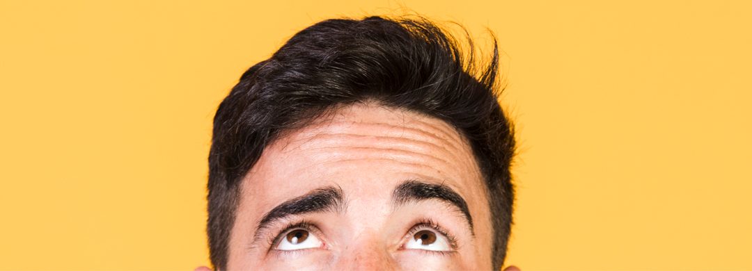 5 pensamentos que te fazem perder dinheiro sem você saber